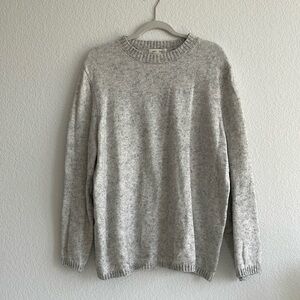 Treasure & Bond Crewneck Sweater - Size L